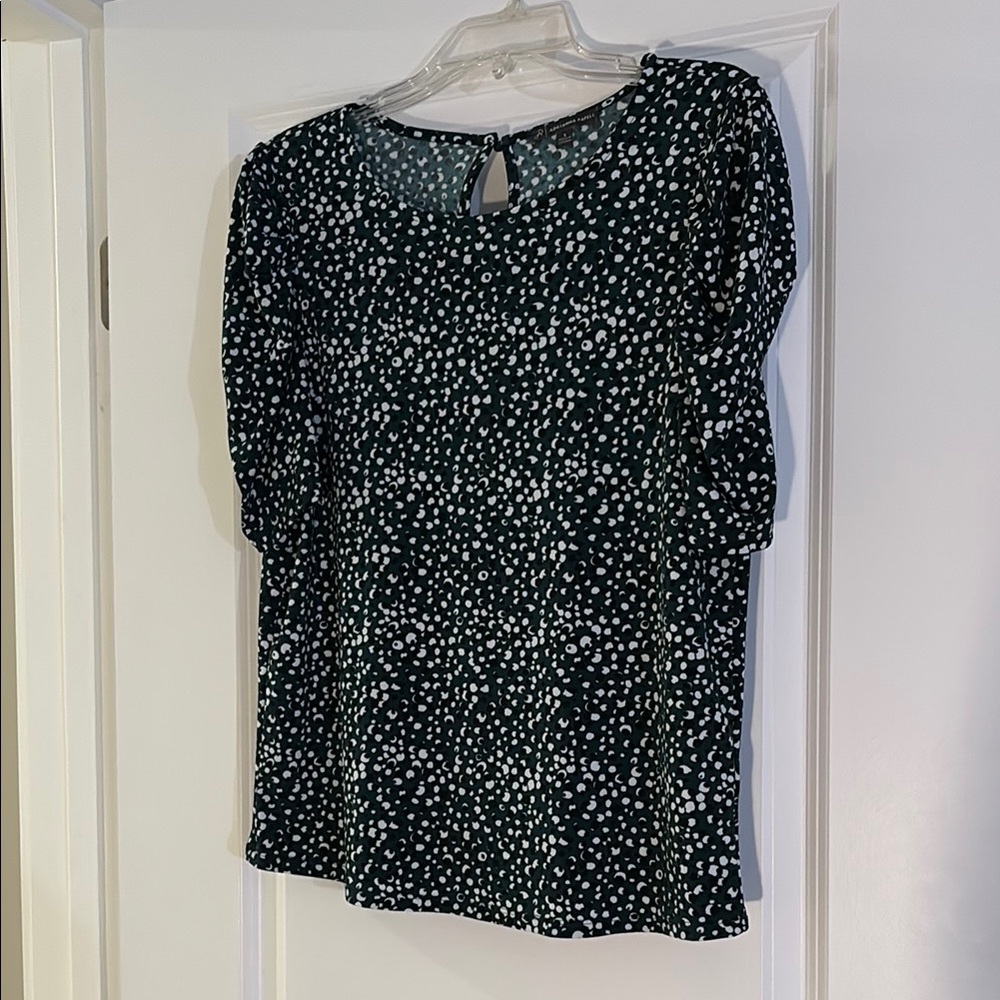Adrianna Papell Green and Black Spotted Blouse with Ruffled Sleeves